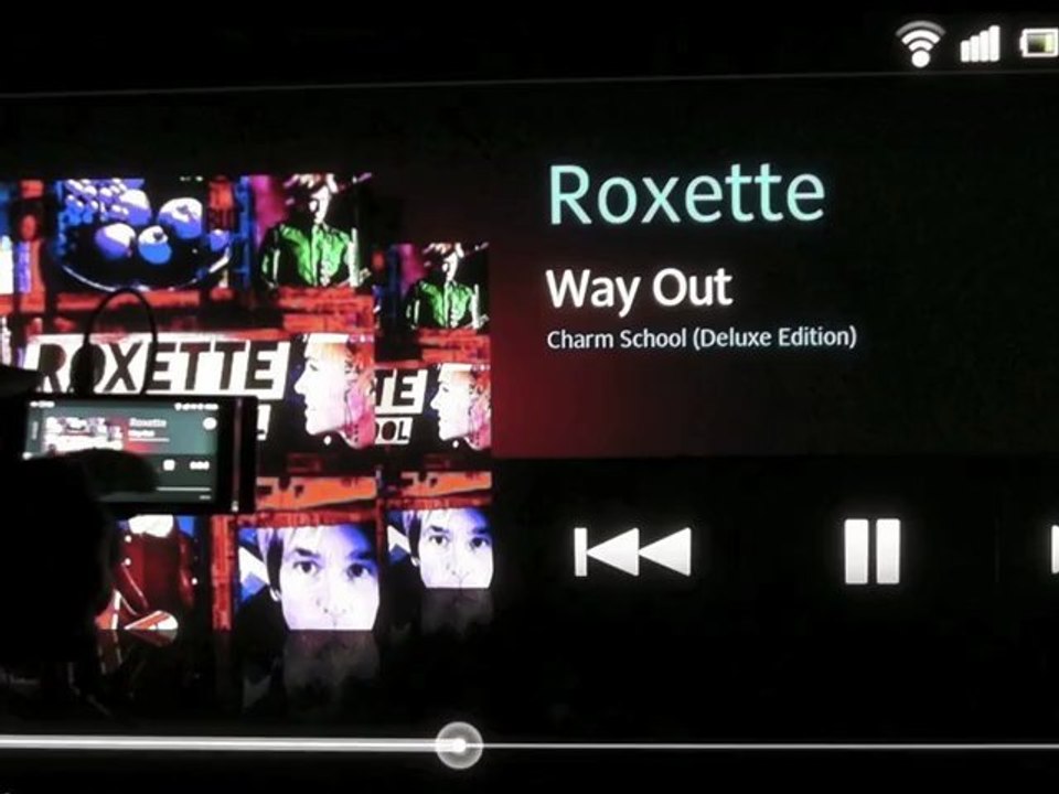 Sony Xperia S - Connectivity, DLNA, WiFi Direct, HDMI