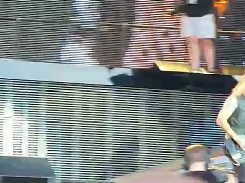 Metallica @ Werchter Boutique Belgium, 28-05-2012: Intro 'The Ecstasy Of Gold' (The Good, The Bad And The Ugly) + 'Hit The Lights