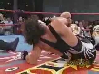 Tải video: WCW Nitro 2000-05-08 Jeff Jarrett vs. Sting