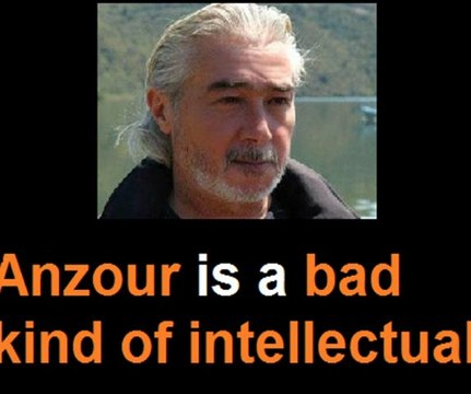 King of the Sand Director Najdat Anzour labelled a bad intelluctual