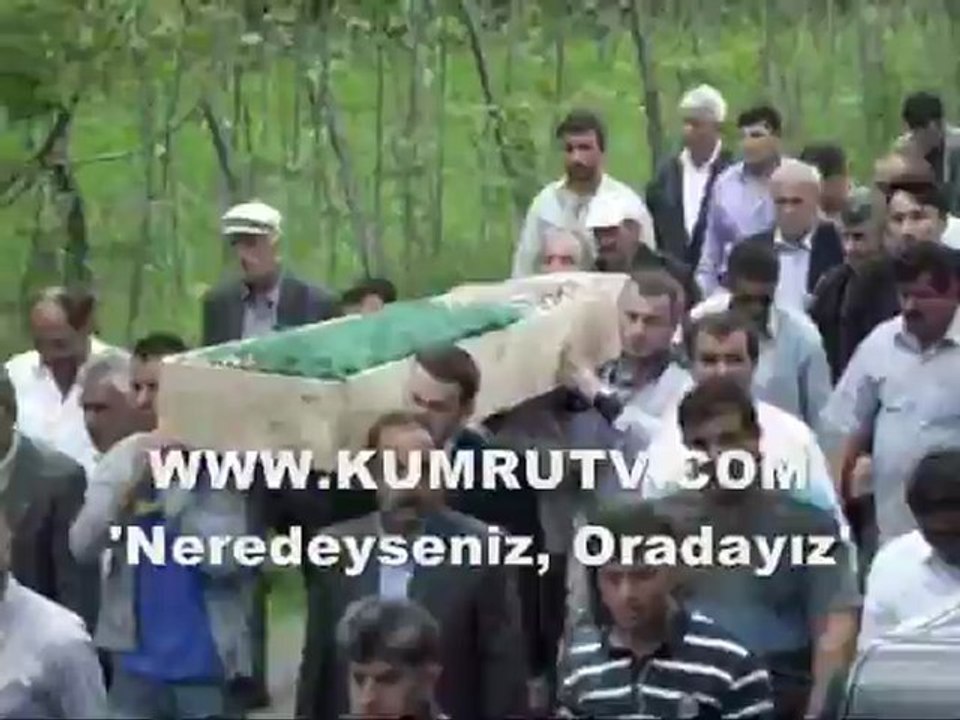 KUMRU DÖRT CANINI TOPRAĞA VERDİ