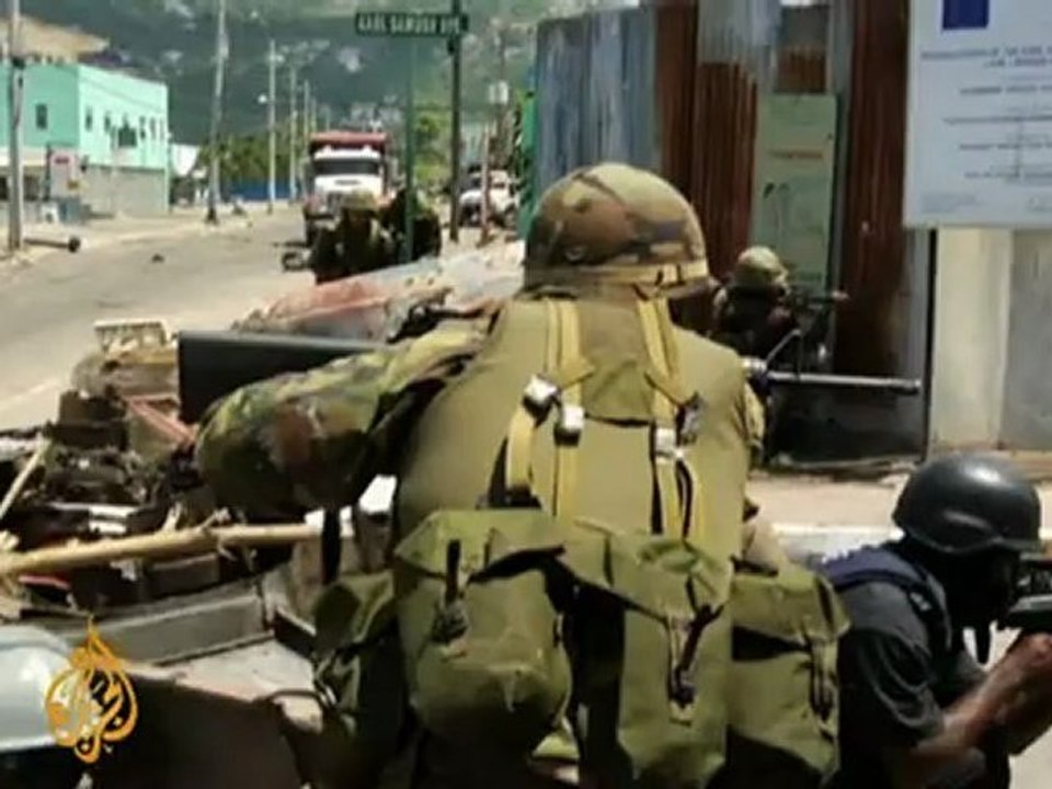 Fighting rages in Jamaica