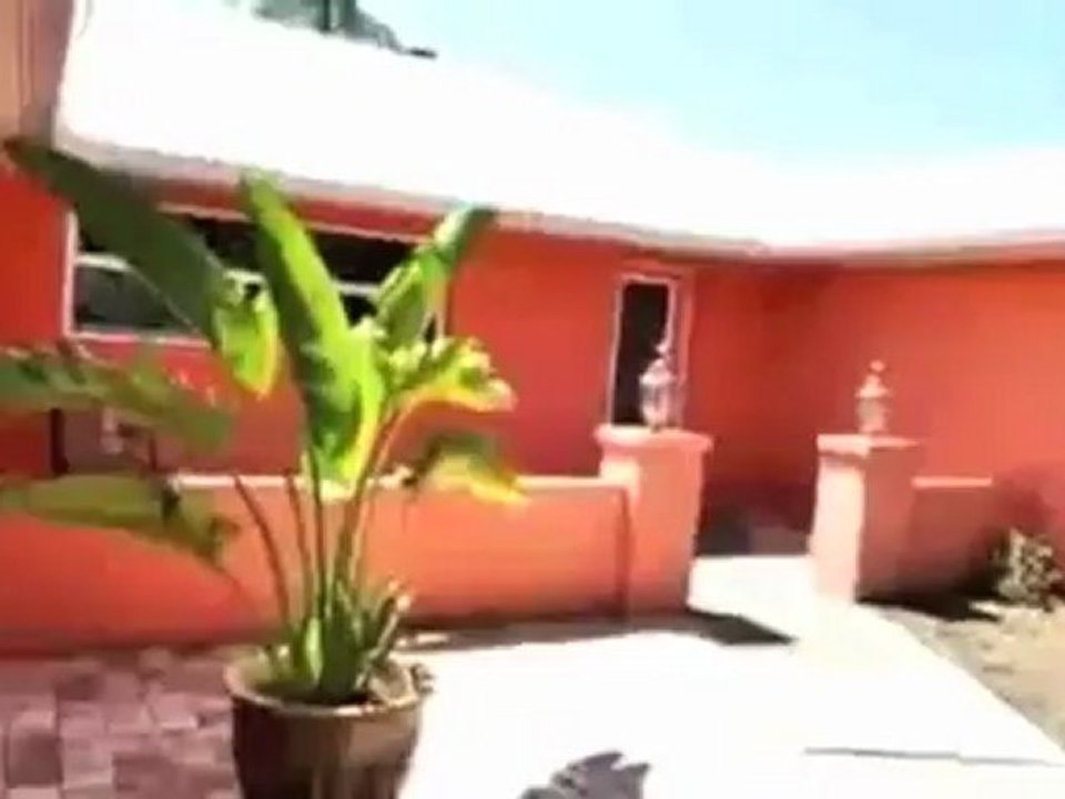 "Affordable Tampa Bay Waterfront Home in Apollo Beach Fl"