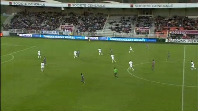 23/10/11 : Julien Féret (74') : Auxerre - Rennes (0-1)