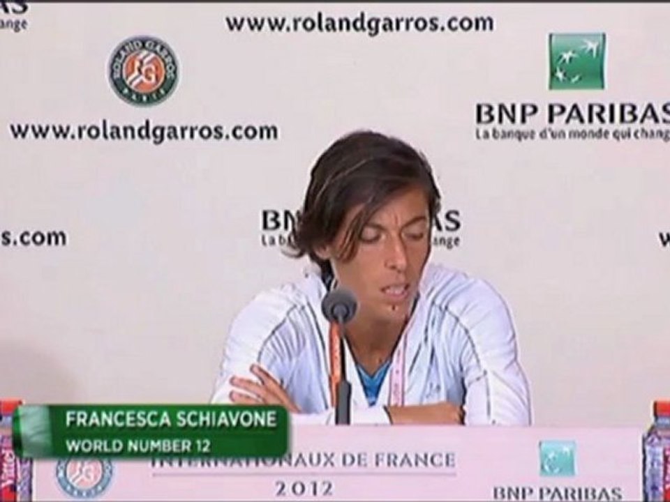 Schiavone: 'Scheide mit erhobenem Haupt aus'