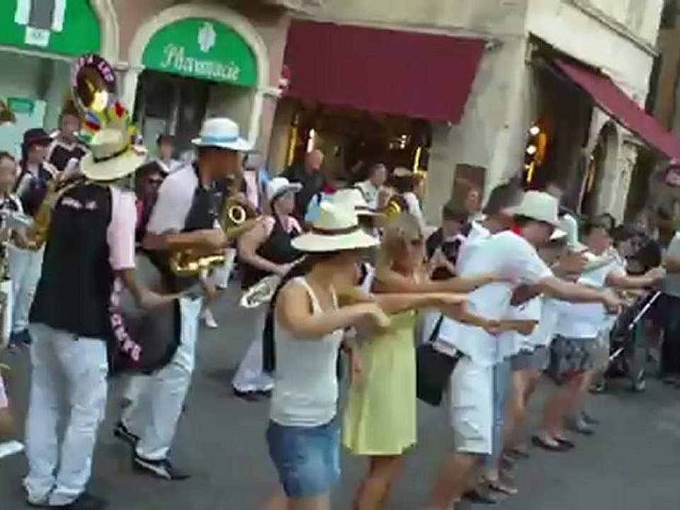 YMCA à Nîmes !