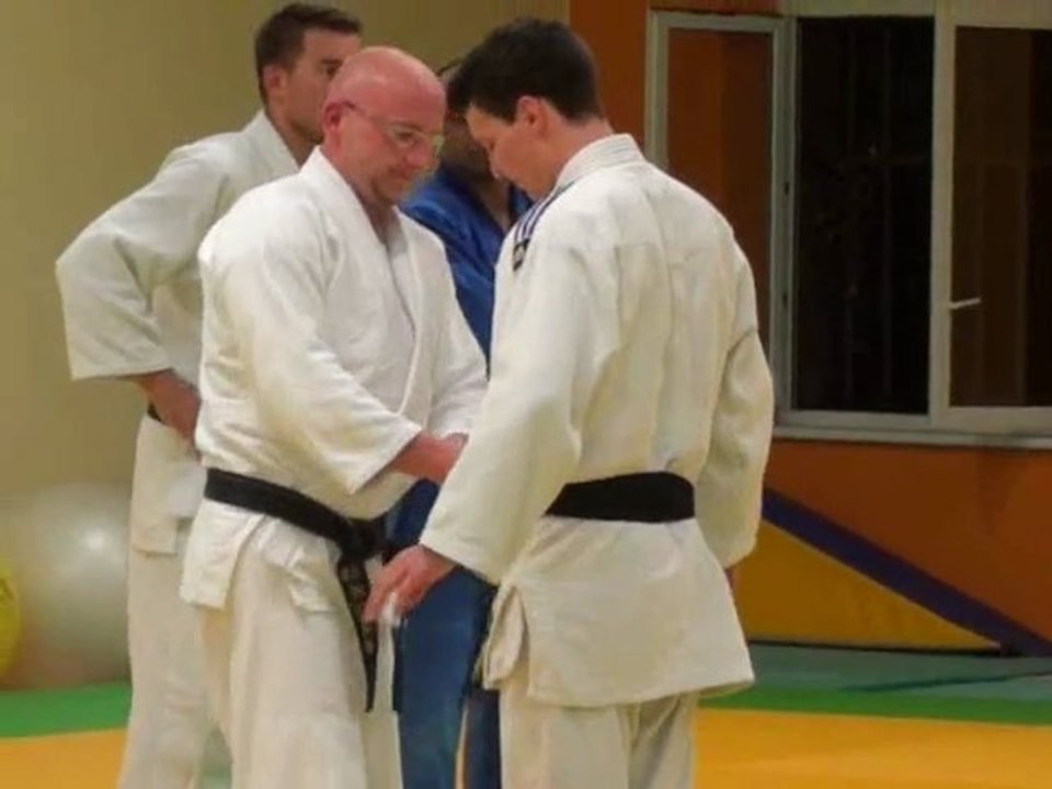 remise de la ceinture noire à Aurélien