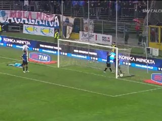 Mattia Destro v Atalanta 7 April 2012