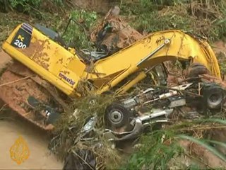 China flood chaos persists