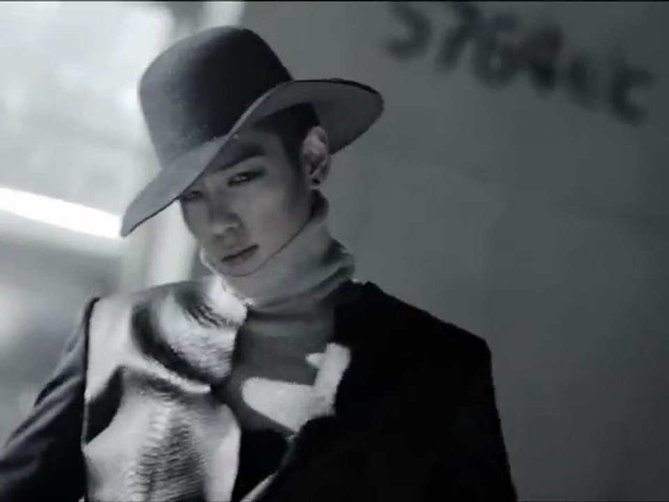 BIGBANG - MONSTER (Official Music Video) [HD]