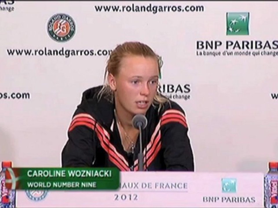 French Open: Wozniacki: 'Die Schiedsrichter müssen das sehen!'