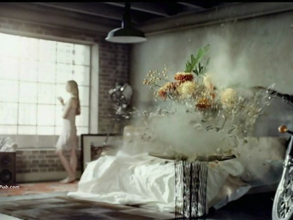 pub Volkswagen Coccinelle The 21st Century Beetle 2012 [HQ]