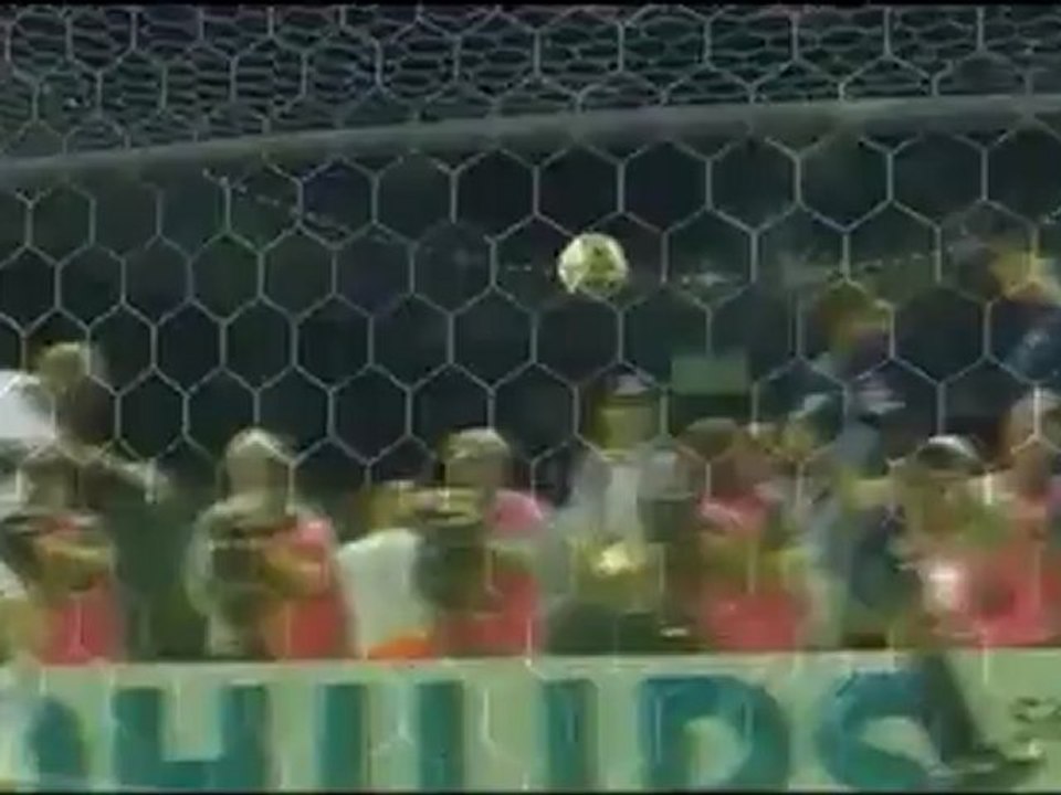 Gianluigi Buffon - Official Top 10 Saves