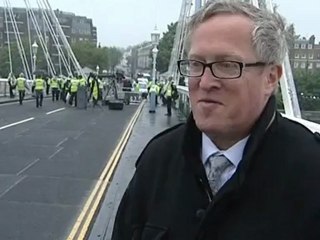 Huge flotilla readies for Queen's jubilee