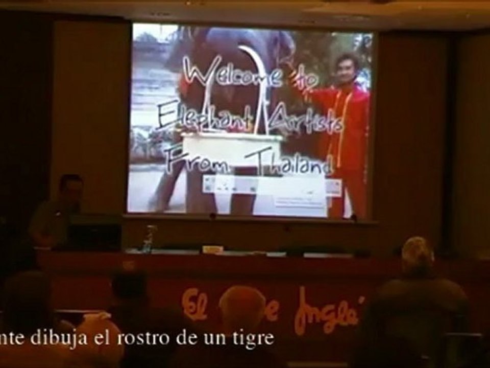 Arte y Lenguaje Animal 09 - Elefantes Pintores - Prof Manuel Lafarga