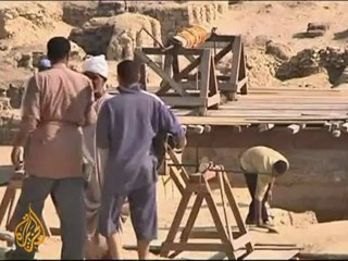 Ancient tombs found near Cairo