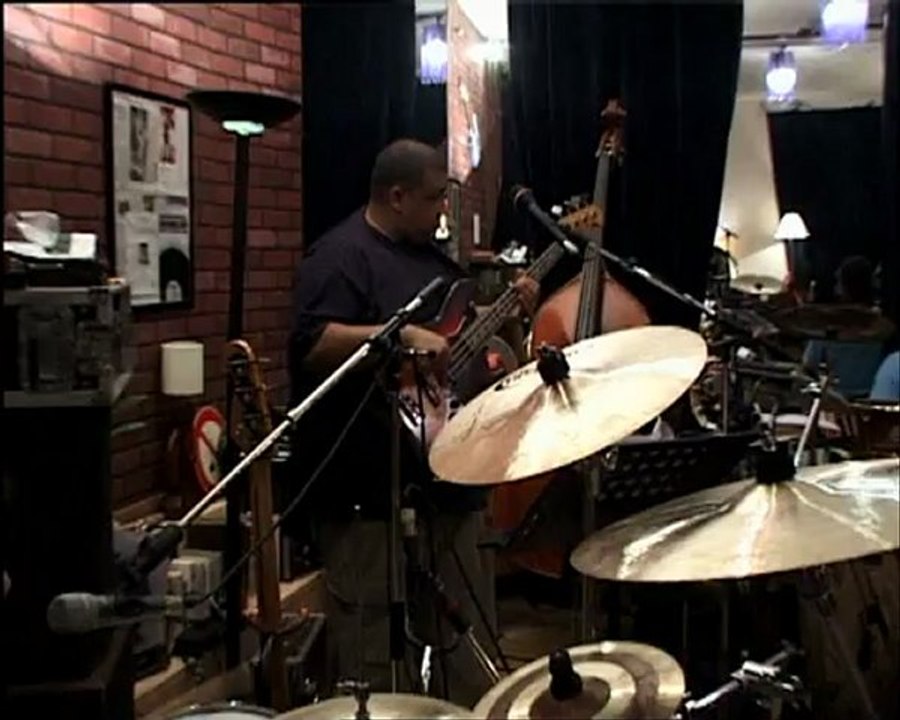 "La musique de l'interieur" : Lavilliers en coulisses (2005)