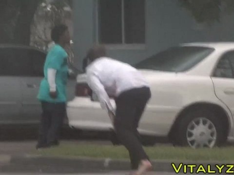 Blague du faux Zombie à Miami