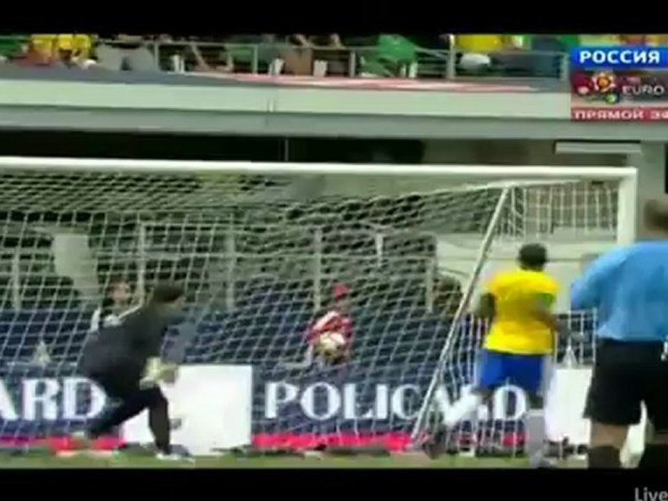 Brazil vs Mexico 0:1 Dos Santos