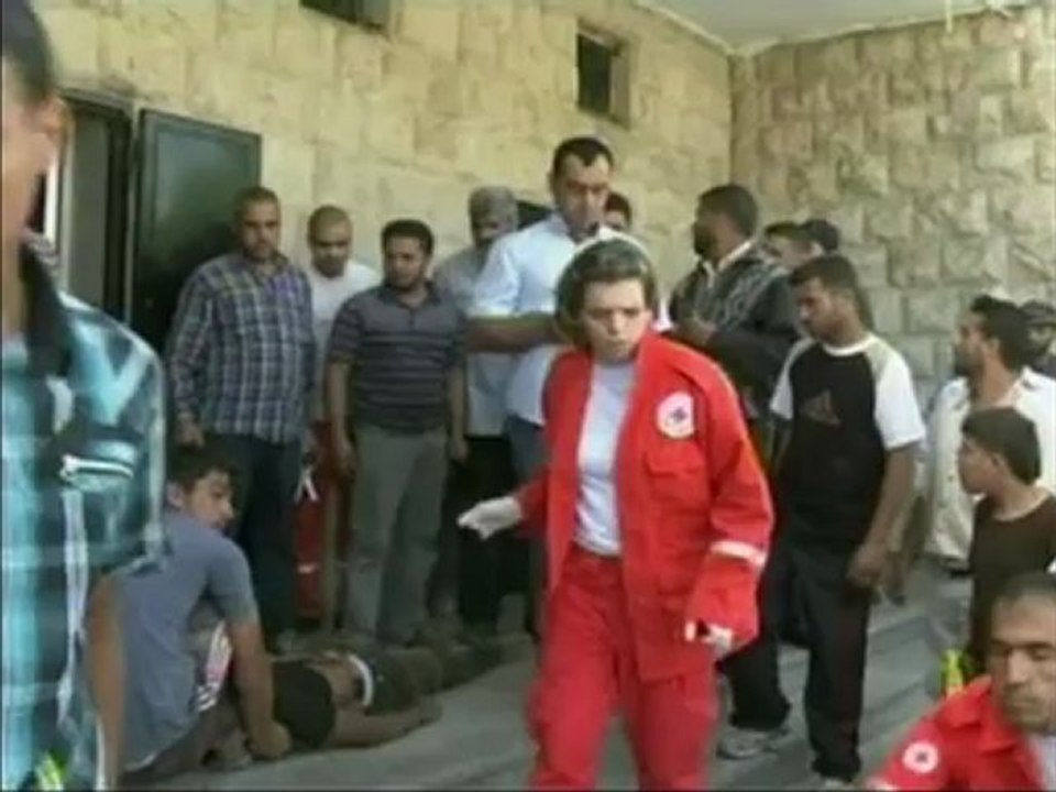 Syrian refugees receive treatment in northern Lebanon