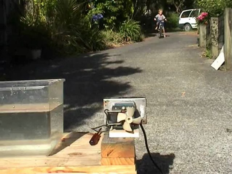 Water cooled shaded pole motor115 Volts on 240 Volts test 2