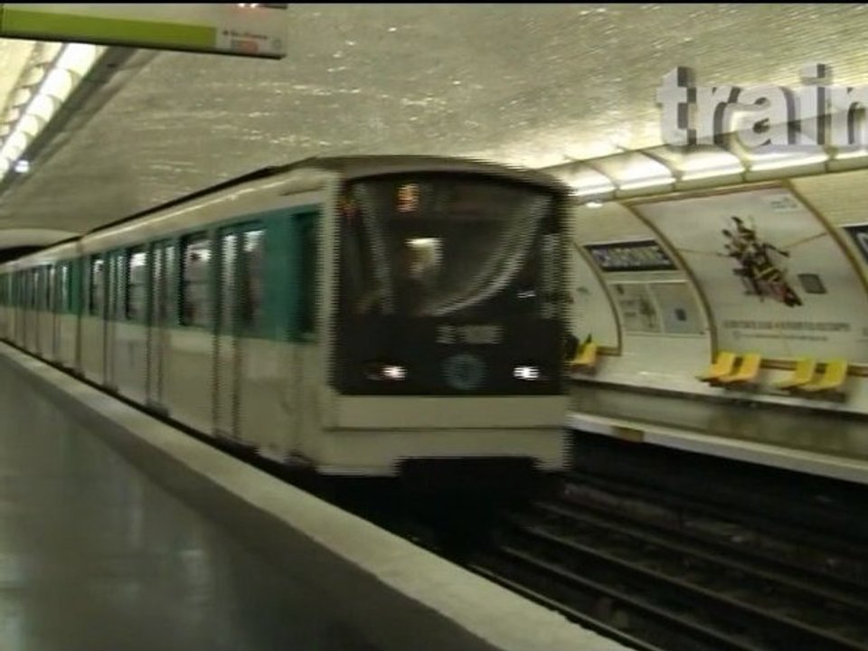 Paris Metro tracks renewal