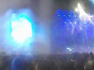 BAJO LA LLUVIA EN EL RECITAL. 4-4-12