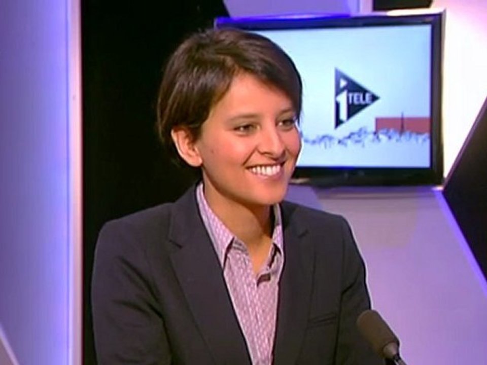 Najat Belkacem invitée de Christophe Barbier sur ITélé