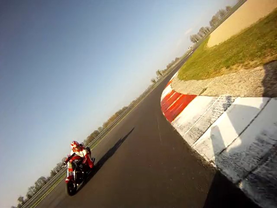 Roulage Moto au Vigeant - Avec Frédo