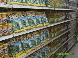 Comerciantes dicen que el abastecimiento de alimentos es irregular