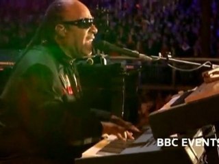 Jubilee concert rocks Buckingham Palace.