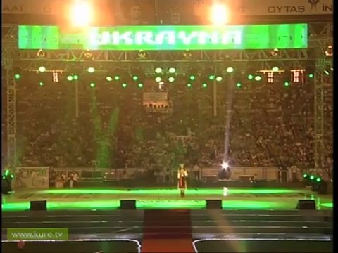 Karlı kayın ormanında Ukrayna BURSA 10.Türkçe Olimpiyatı