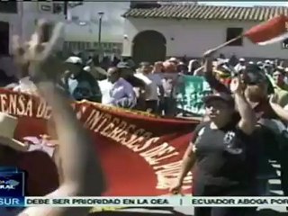 Estudiantes de suman al paro general en Cajamarca, Perú