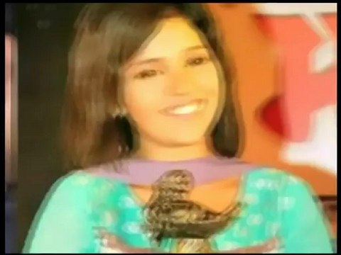 Various Looks Of Marathi Actress Mukta Barve