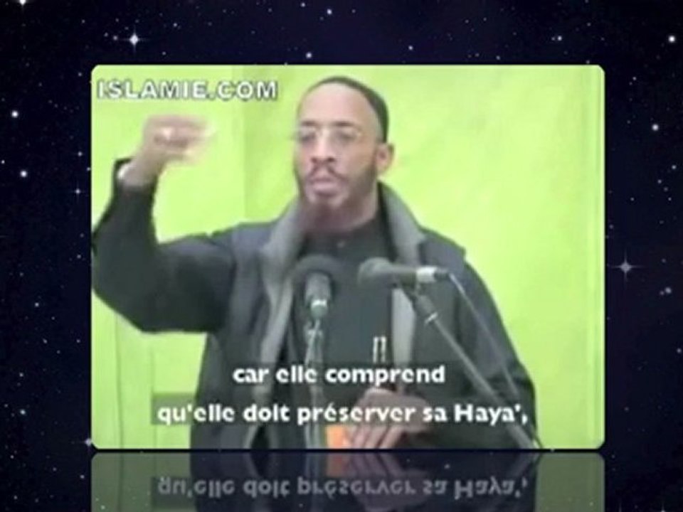 Emprisonnée par les Talibans, une journaliste britannique se convertit à l'islam