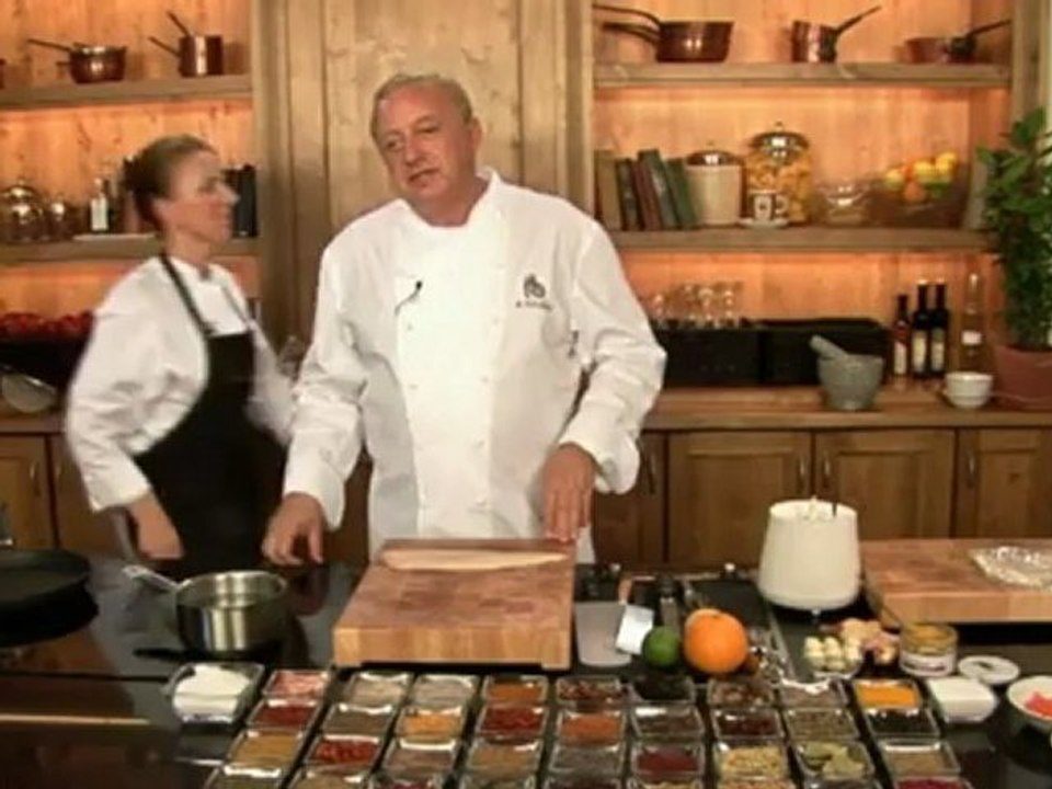Alfons Schuhbeck kocht Gebratener Lachs-Zander-Strudel auf www.321kochen.tv