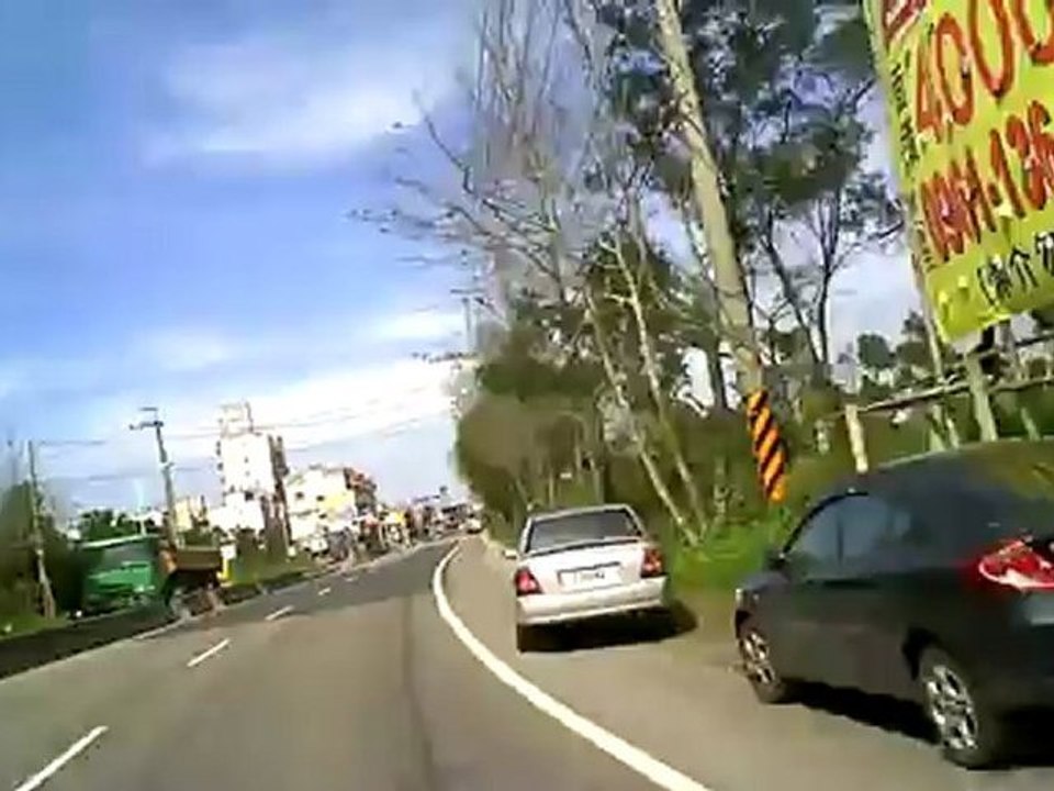 Motorcycling VS Skydiving