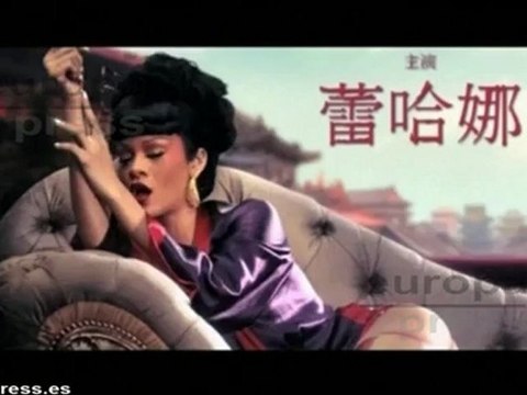 Rihanna y Chris Martin, juntos en un mundo oriental