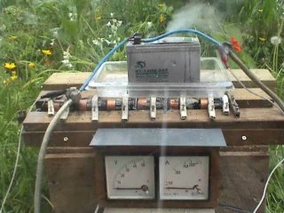 12 Volts SLA accu destruction