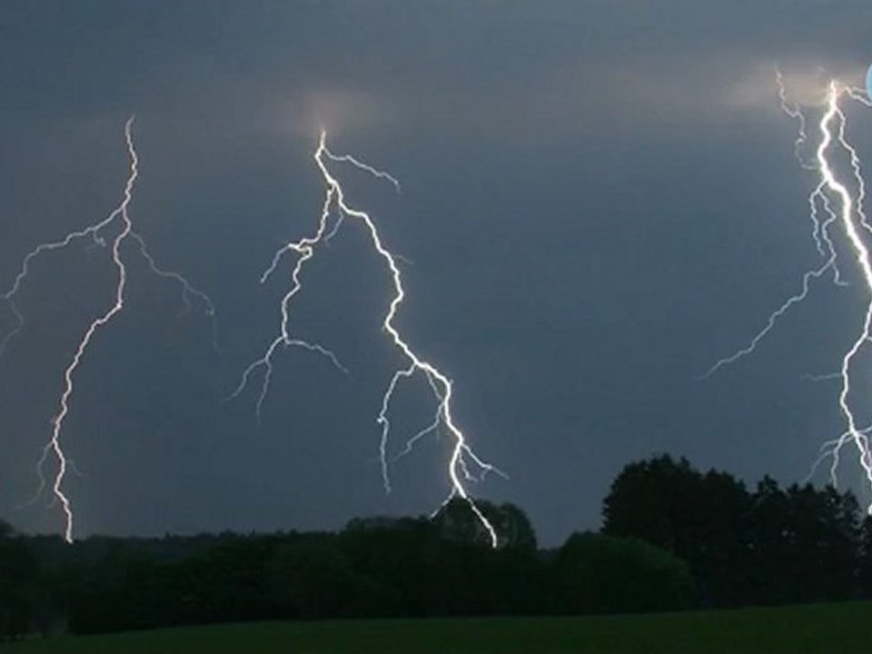 Orage multicellulaire électrique du 24 mai 2012