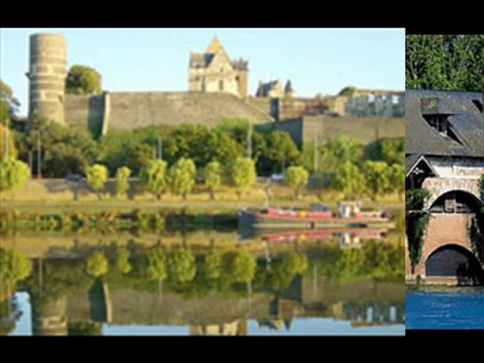 Anjou in Houseboat - Fluvial Tour -