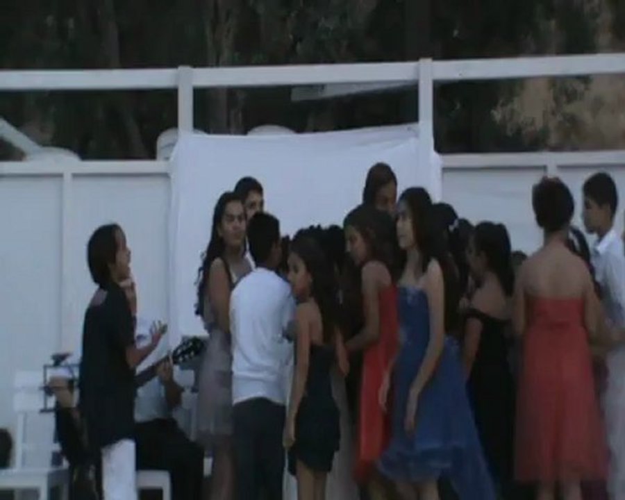 Nil öğretmenin solosu