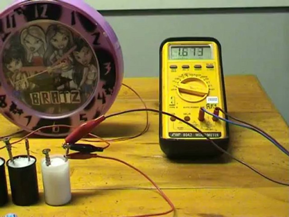 Quartz clock on damp salt battery 1
