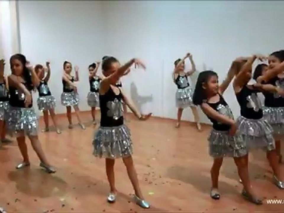 Özel Şirin Güller Anaokulu - Eyüp Okul Öncesi Eğitimi Şenlikleri 2012