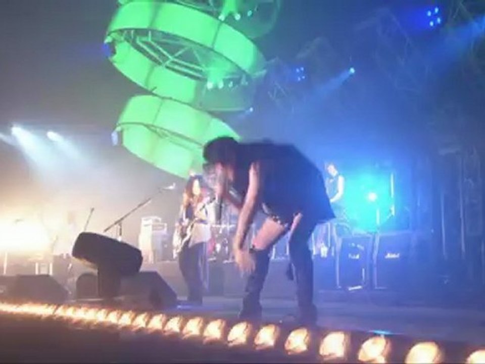 ②