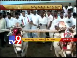 Minister Dokka promises to return Vanpic land to farmers