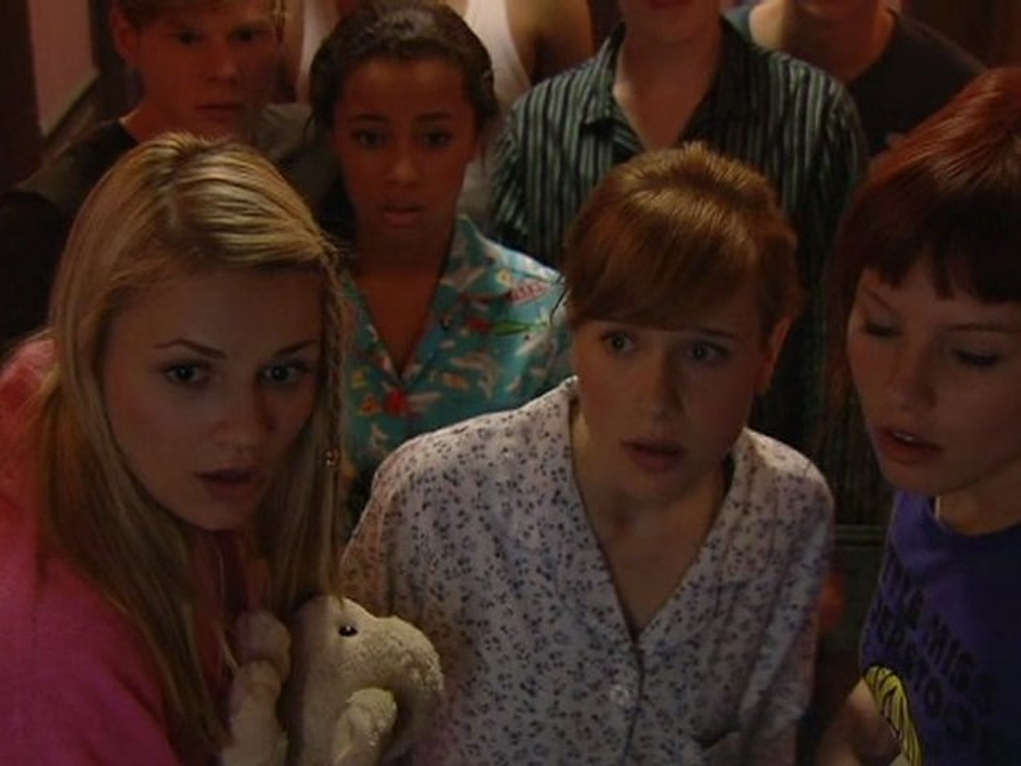 Das Haus Anubis Folge 6 Die Mutprobe Video Dailymotion