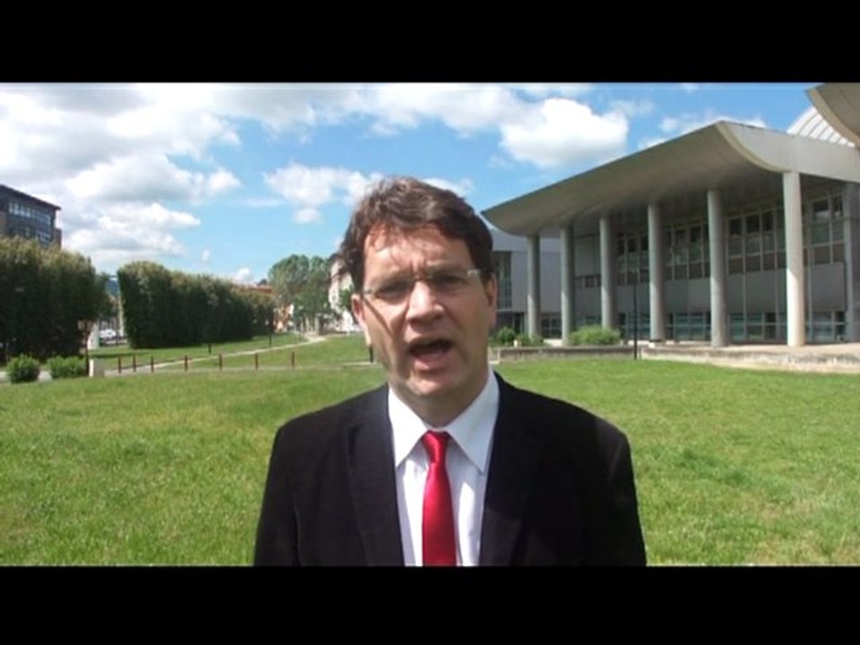 Vincent BONY votre  député  Front de Gauche pour "l'Humain d'abord " !