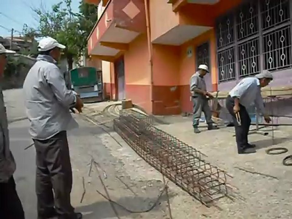 04.06.2012.Cami tadilatina devam ediliyor. 016