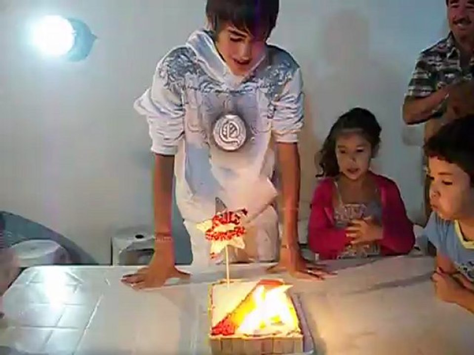 CUMPLEAÑOS 14 DE FACUNDO. 26-2-12